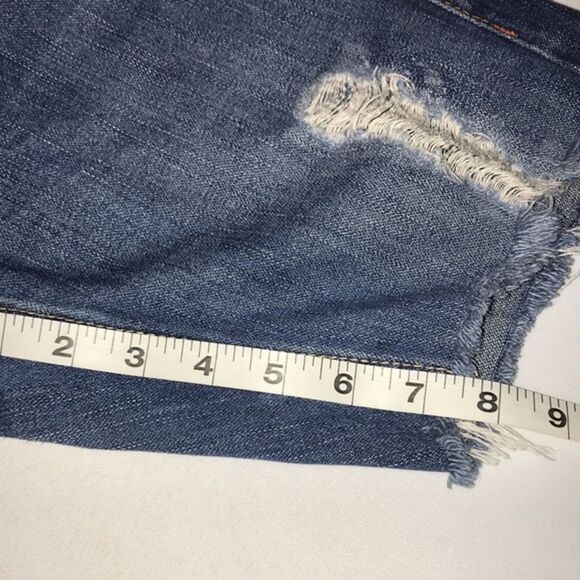 True Religion Section 503 Distressed Shorts - Picture 10 of 10